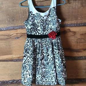 Emily West Dress size 16